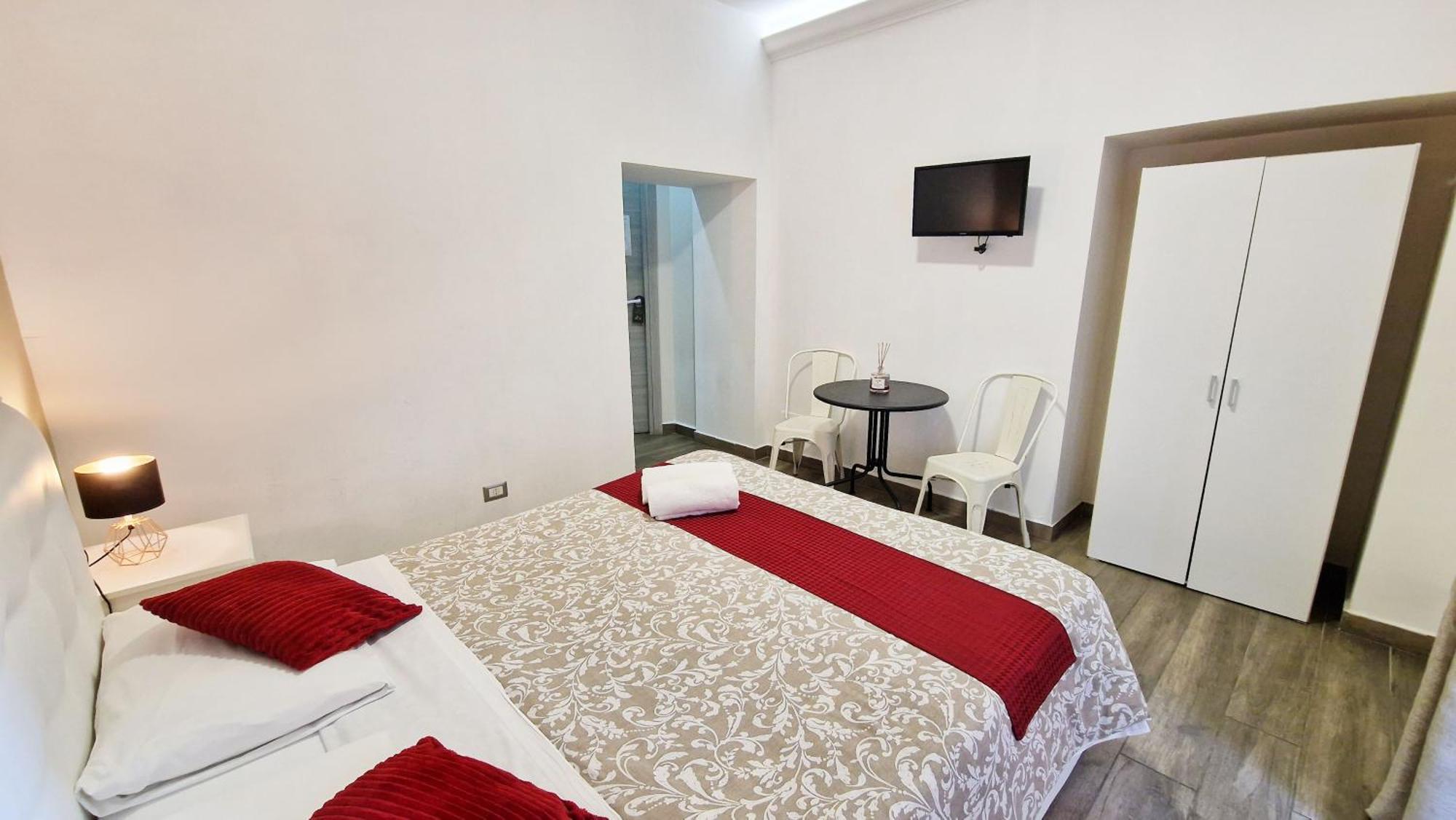 Giulya Guesthouse โรม ห้อง รูปภาพ